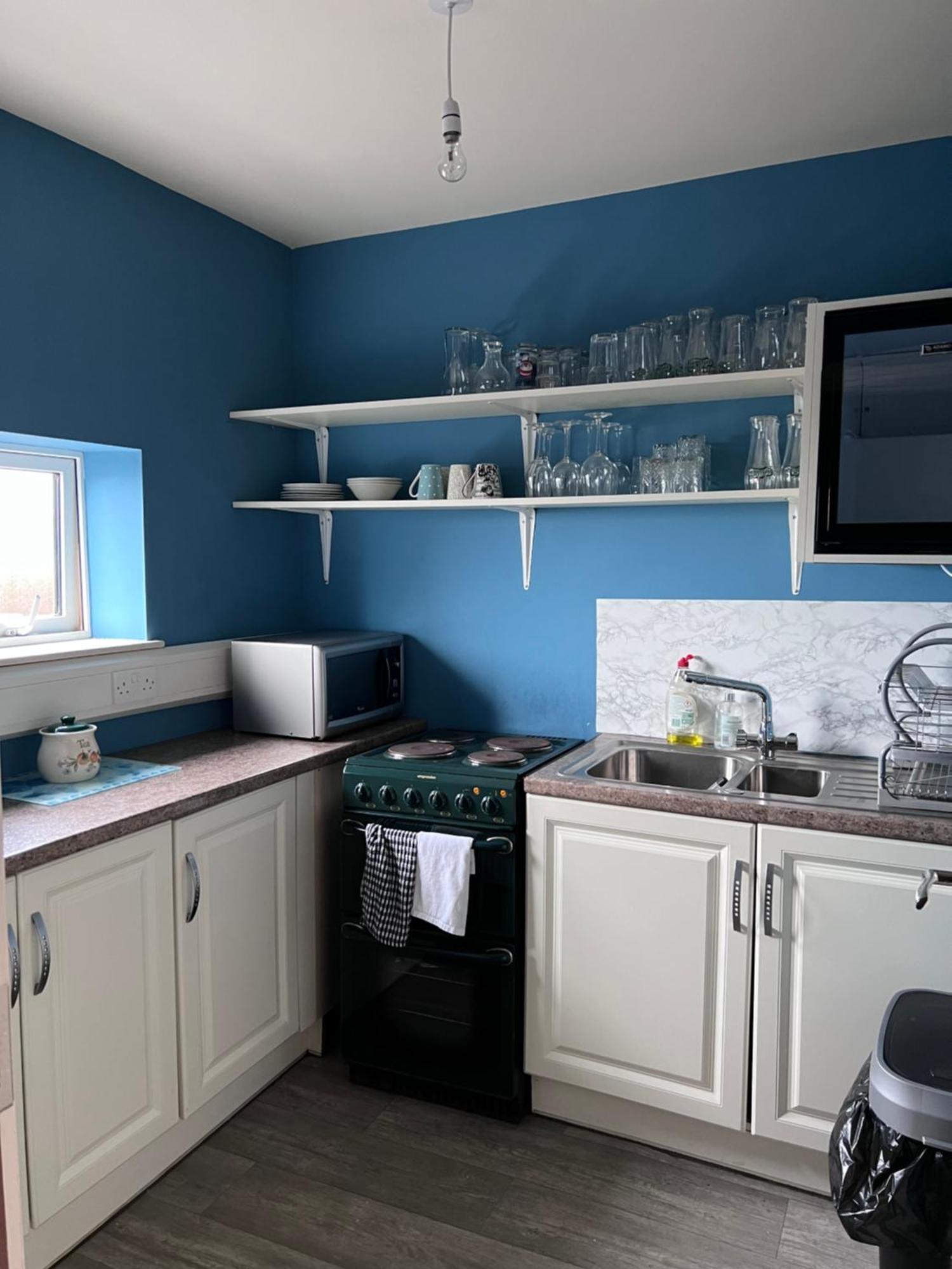 The Townhouse Bed & Breakfast Милтаун Малбей Екстериор снимка