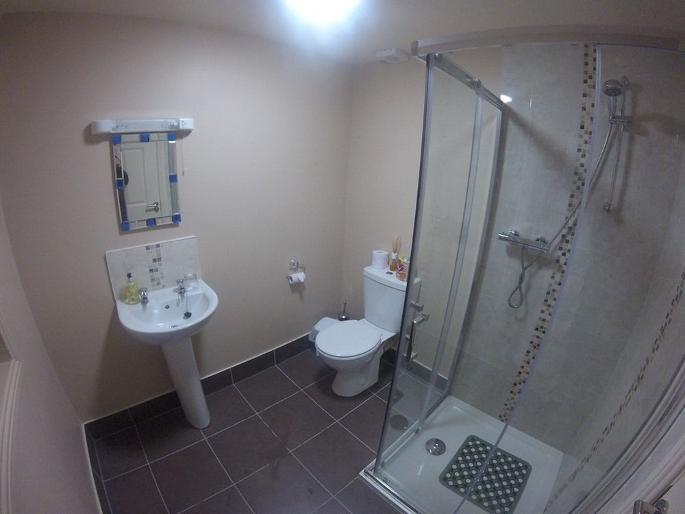 The Townhouse Bed & Breakfast Милтаун Малбей Екстериор снимка